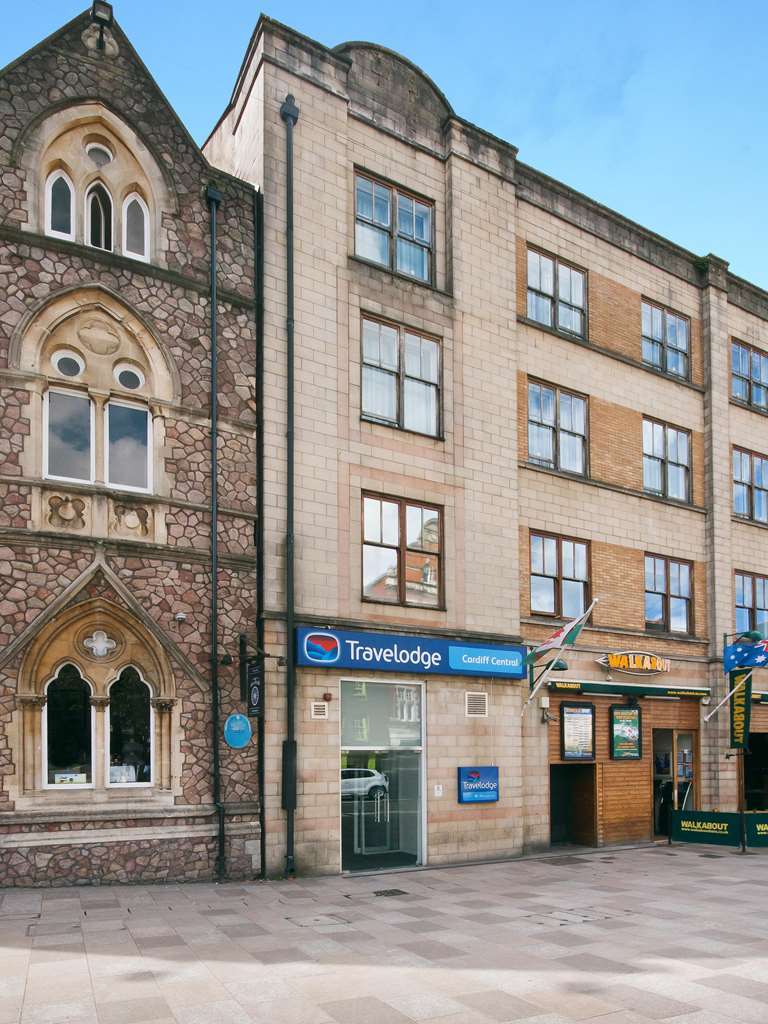 Travelodge Cardiff Central Exterior photo